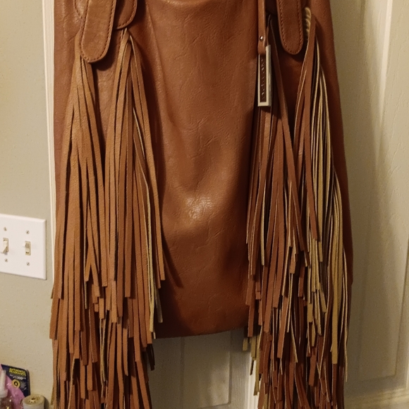 Beautiful fringed purse - Picture 3 of 3
